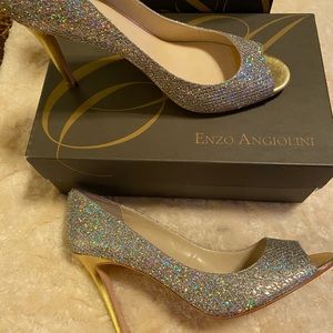 Enzo Angiolini size 11 gold/silver glitter heels